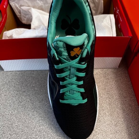 Saucony Special Edition Shamrock Running Kinvara 11 - Picture 4 of 5